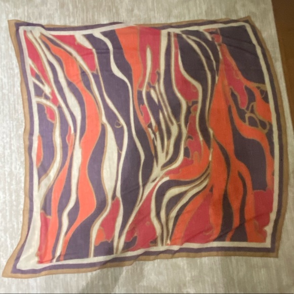 NWOT Oriflame Scar - Picture 2 of 5